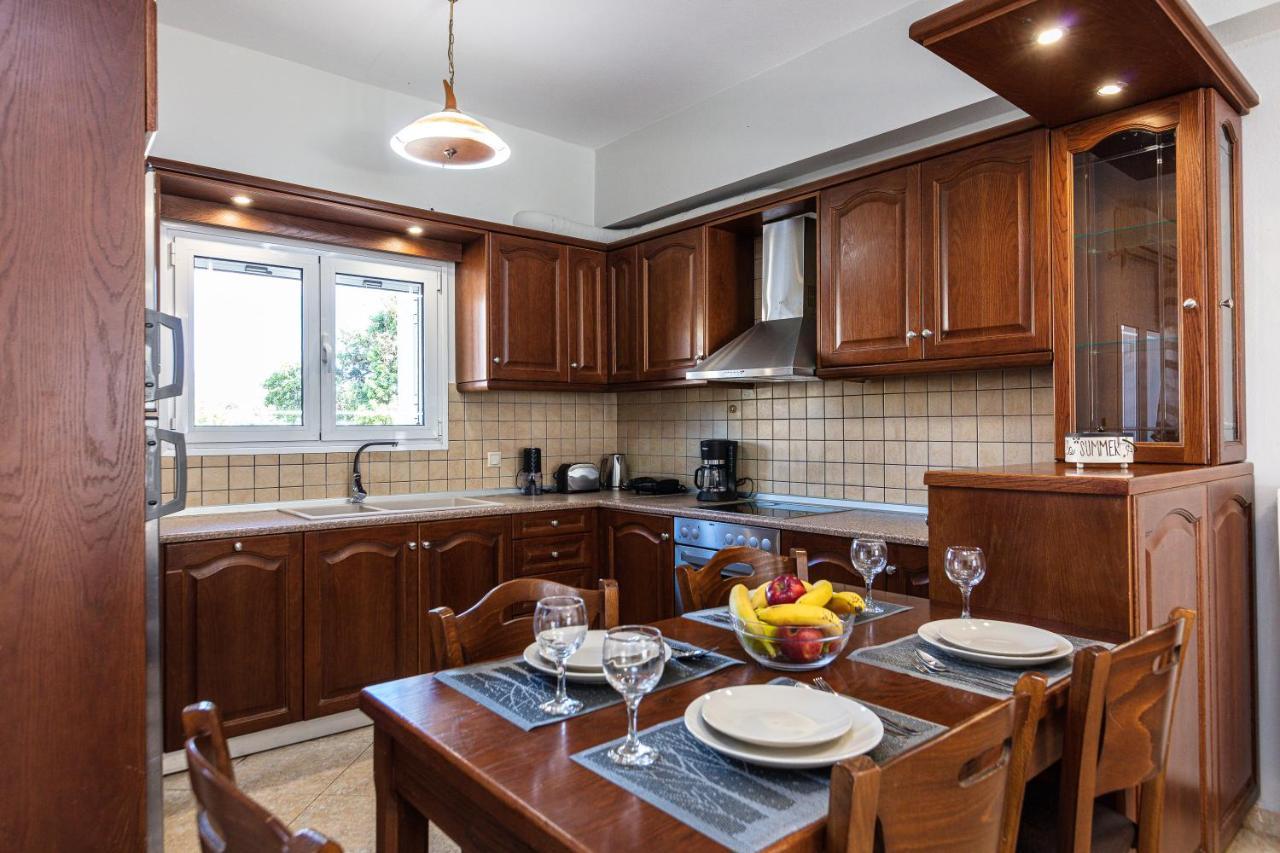 Helena'S Aparthotel , Scaleta Prinos  Ngoại thất bức ảnh