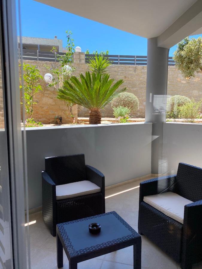 Helena'S Aparthotel , Scaleta Prinos  Ngoại thất bức ảnh